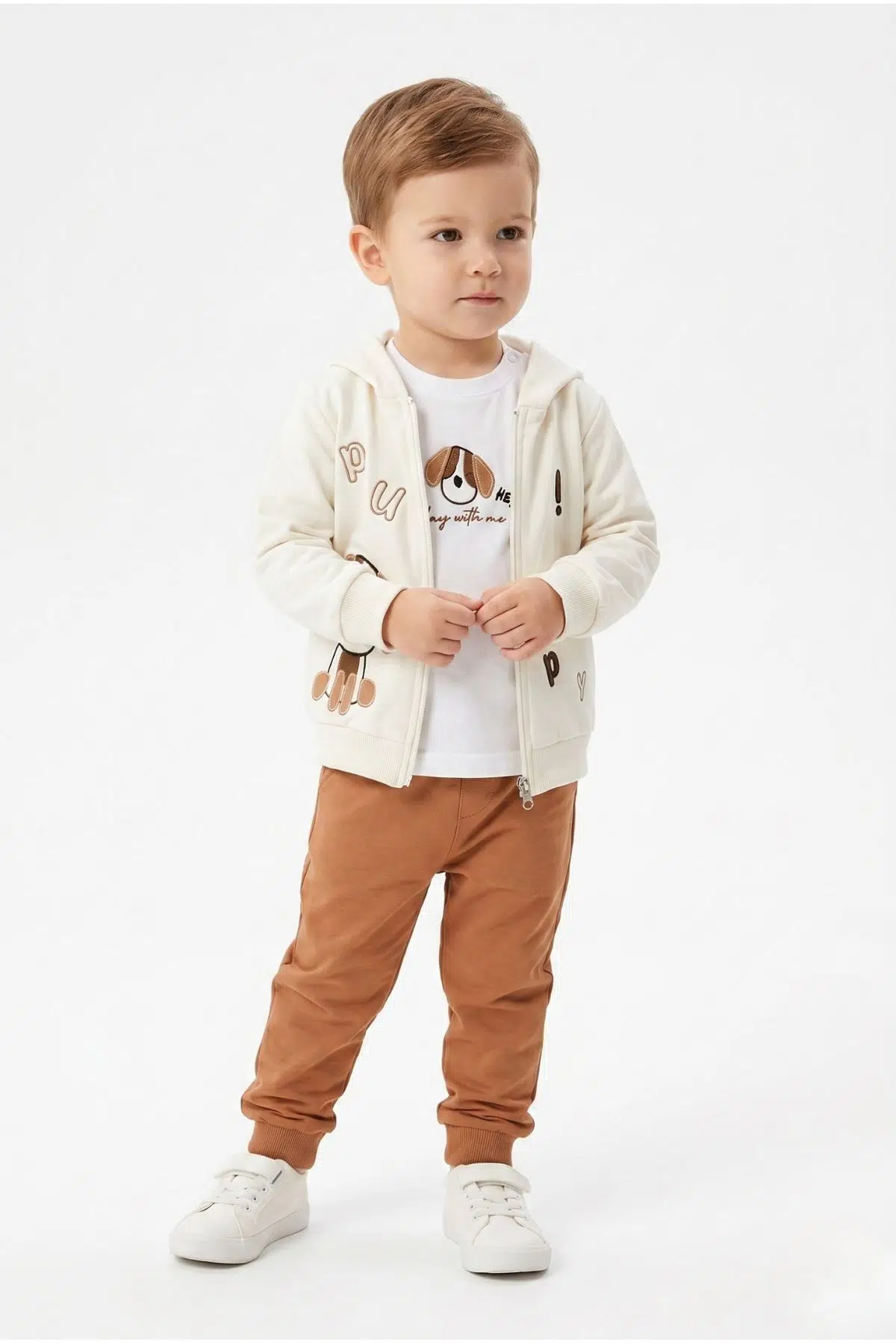 Toontoy Erkek Çocuk 3'lü Eşofman Takımı Uzun Kollu Bisiklet Yaka Nakışlı T-shirt - Kapüşonlu Fermuarlı Hırka- Beli Paçası Lastikli Eşofman Altı 25043 - Kahve