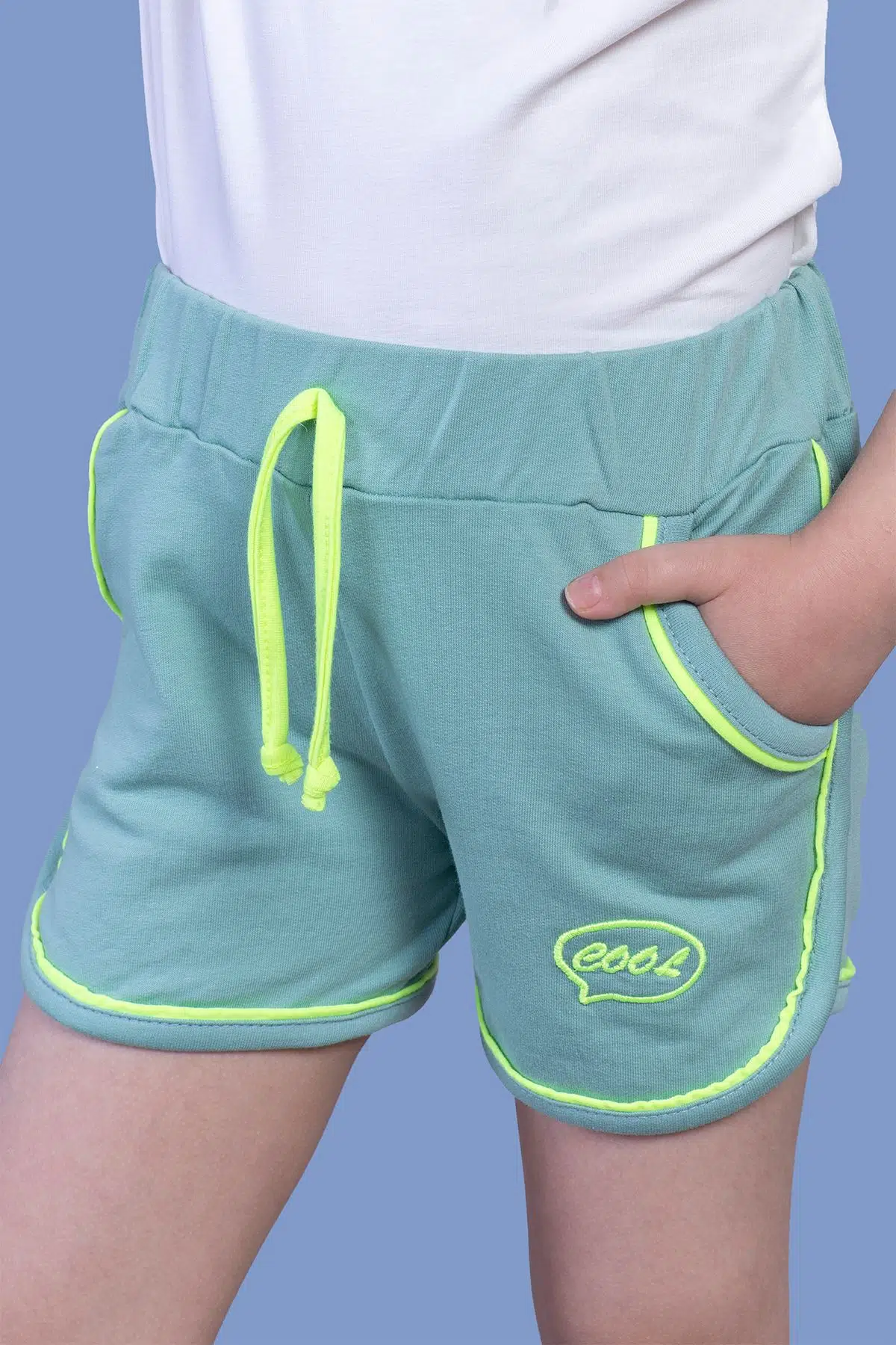 Toontoy Kız Çocuk Beli Lastikli İki Yanı Cepli Nakışlı Şort - Yeşil